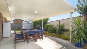 Pet Friendly Home Away From Home, Banksia Beach